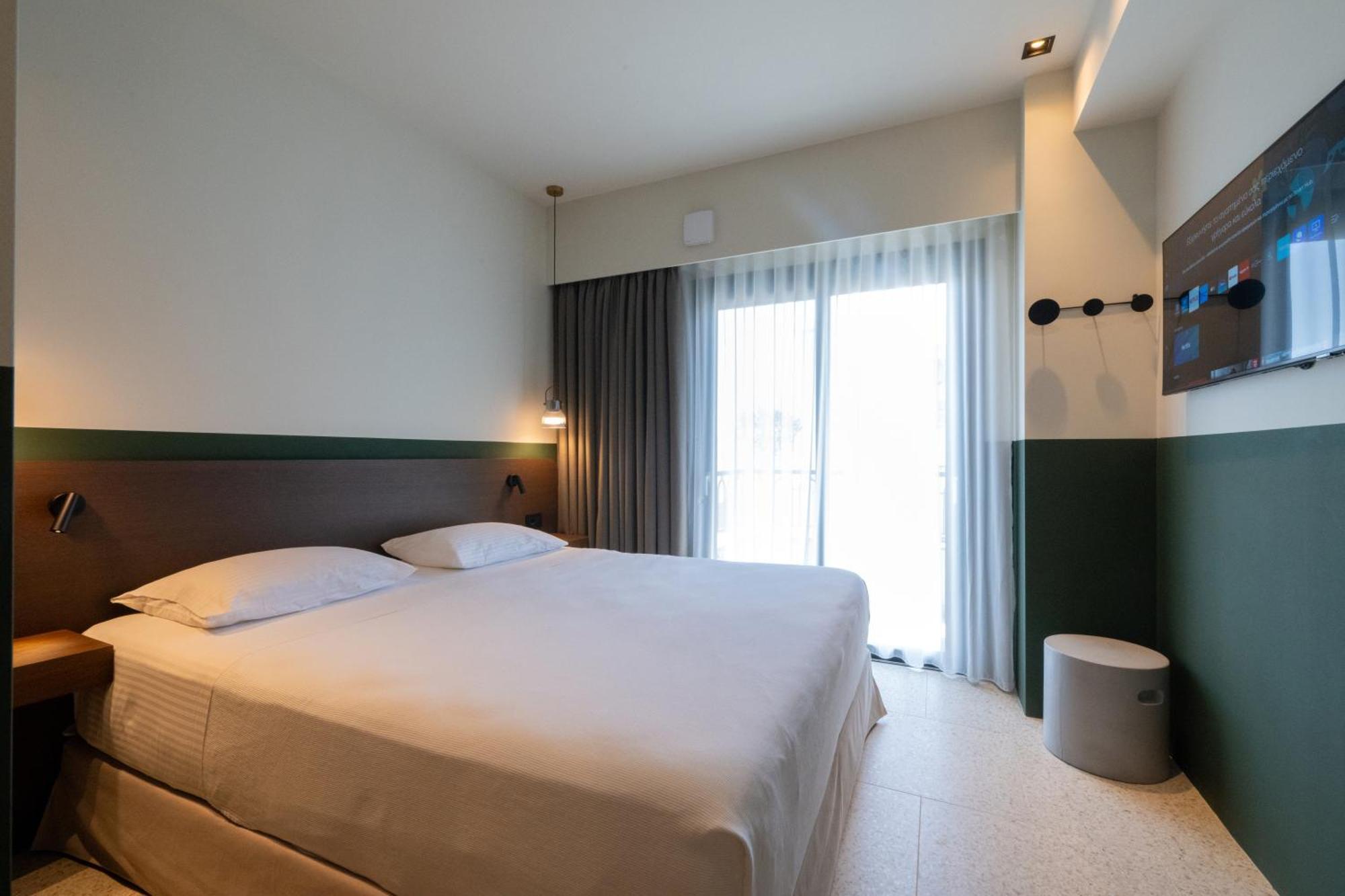 Evripidou 7 - Kalamata Mediterranean Suites Exterior foto